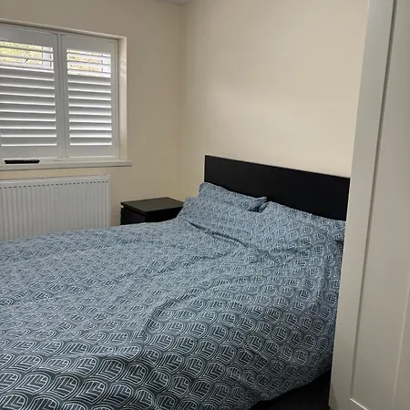Double Room Ensuite In Croydon Family Home